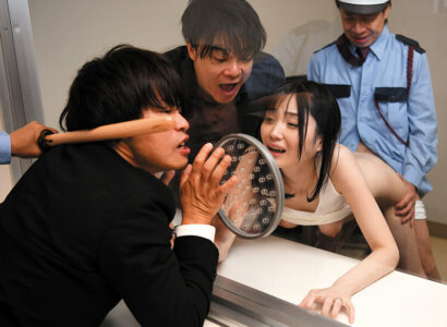 Poster of Chồng nhìn vợ bị người khác địt chỉ vì một tai nạn xe đạp ngớ ngẫn