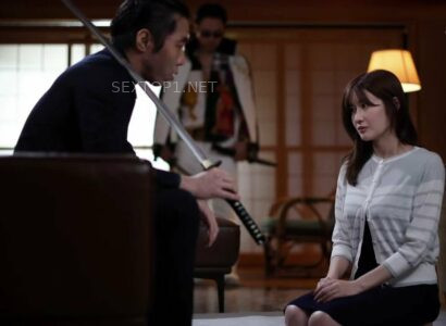 Poster of Chồng vỡ nợ, vợ lén lút đến nhà chủ nợ mỗi cuối tuần để bán thân cứu chồng