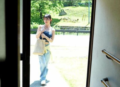 Poster of Cô nàng về quê tìm lại bạn trai cũ trước khi quyết định kết hôn