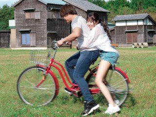 Poster of Địt cô bạn thân ngồi cùng bàn