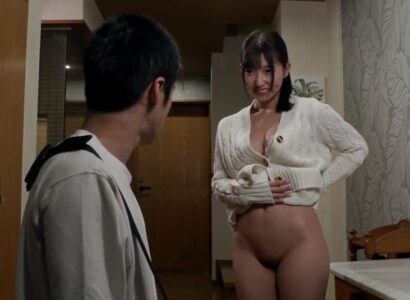 Poster of Dù không muốn phản bội bạn gái, nhưng em gái cô ấy khiến tôi không chịu nổi