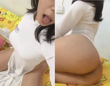 Poster of Em nữ sinh sở hữu cặp vú khủng