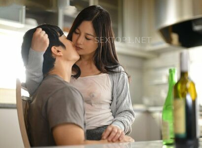 Poster of Hai mẹ con uống rượu rồi đụ nhau luôn